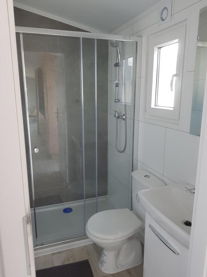 Chateau Quak Petten Luaran gambar